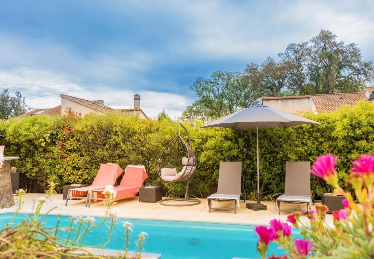Villa Tous Conforts Avec Piscine Privee Et Acces Plage Сервион Екстериор снимка